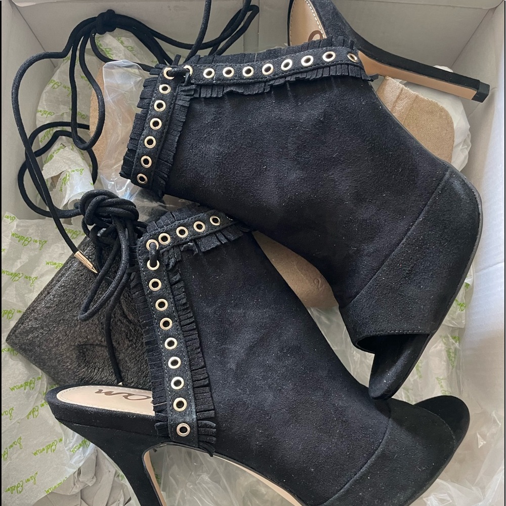Brand new lace heels